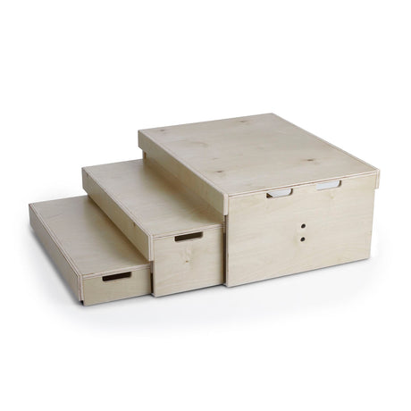 Nesting Benches with Platform